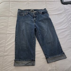 💚 2/$12 or 3/$17  Levi's Blue 515 Cropped & Cuffed Women's Jeans